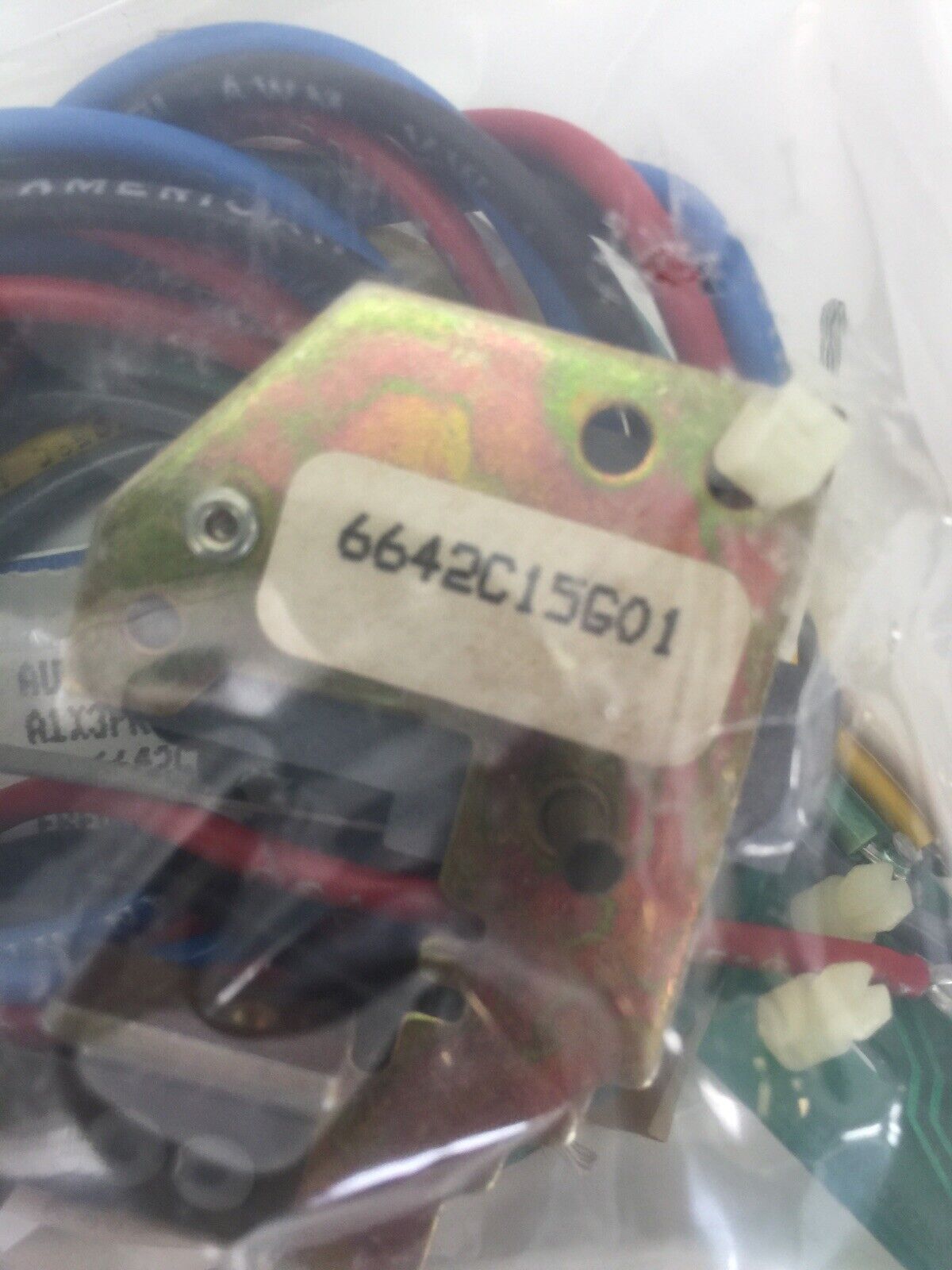 WESTINGHOUSE KS3250TG ELECTRONIC GROUND FAULT TRIP A1X3PK AUX SWITCH 6642C15G01