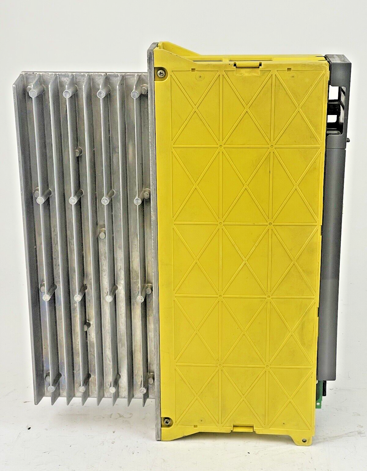FANUC - A06B-6079-H206-R - SERVO AMPLIFIER MODULE - 283-325V, 5.3kW, 12.5 A