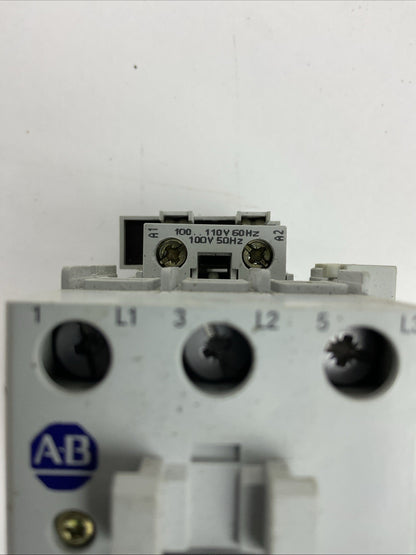 ALLEN BRADLEY 100-C37KP10 CONTACTOR 100-C37*00 SER B 600VAC 50AMP 30HP 3PH