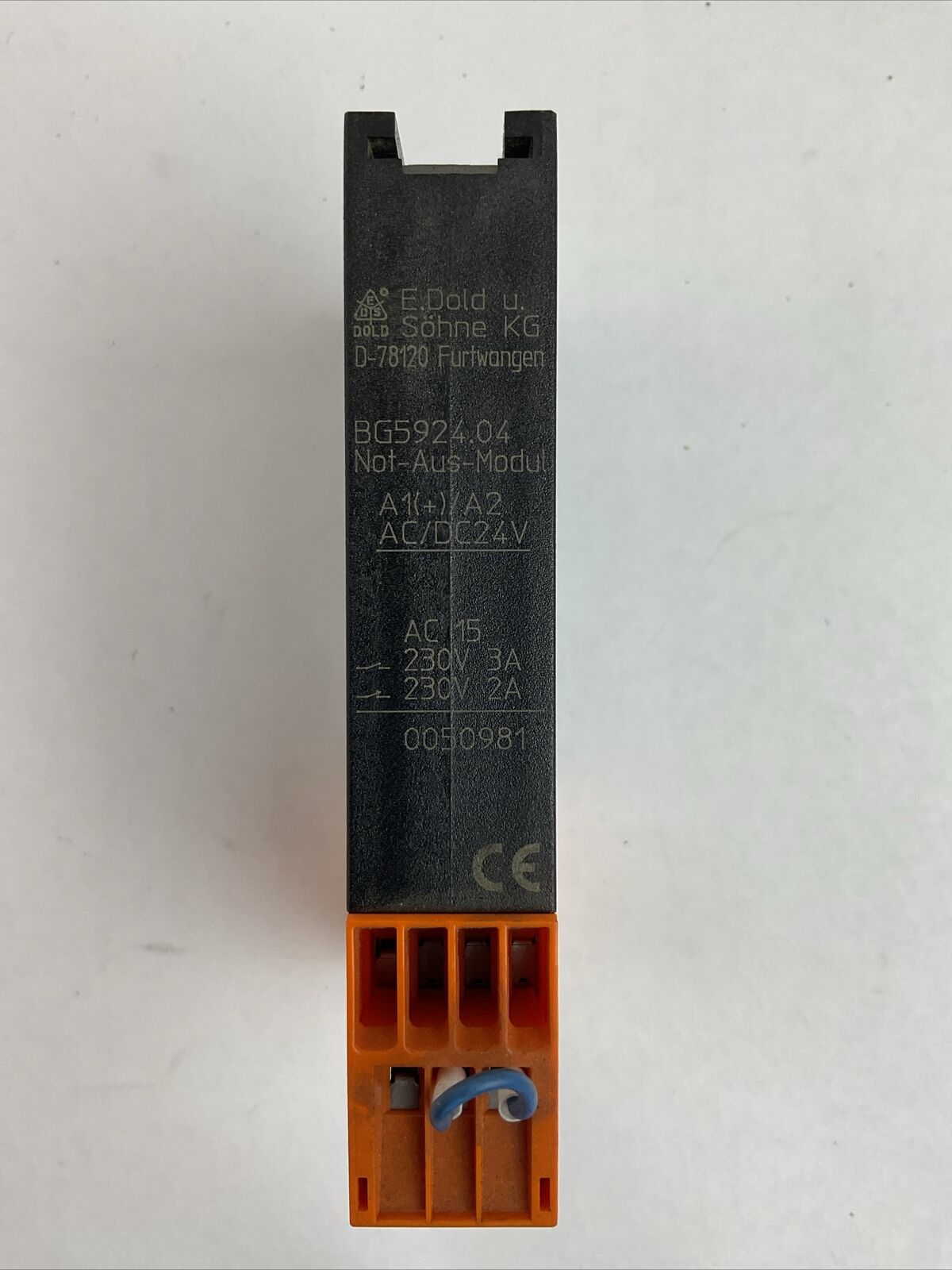 E. DOLD BG5924.04 SAFETY RELAY