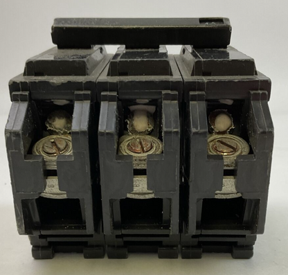 GE THHQB32040 CIRCUIT BREAKER 3POLE 40AMP 240VAC