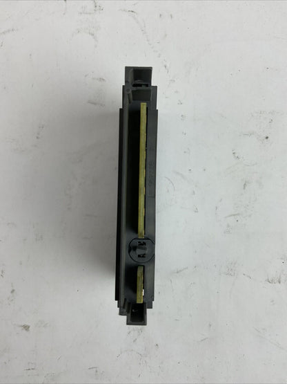 ALLEN BRADLEY 1734-OB8 OUTPUT MODULE SER C REV A02 F/W REV 3.020 OUTPUT 24VDC