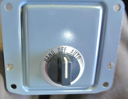 ALLEN-BRADLEY 1481-N13A - SELECTOR SWITCH KIT - "HAND-OFF-AUTO" - NEW SURPLUS