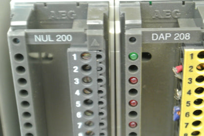 SCHNEIDER PLC / PC-984-145 + P120 + DEO216 (2) + DAP208 (2) + DAO216 + NUL200 (2