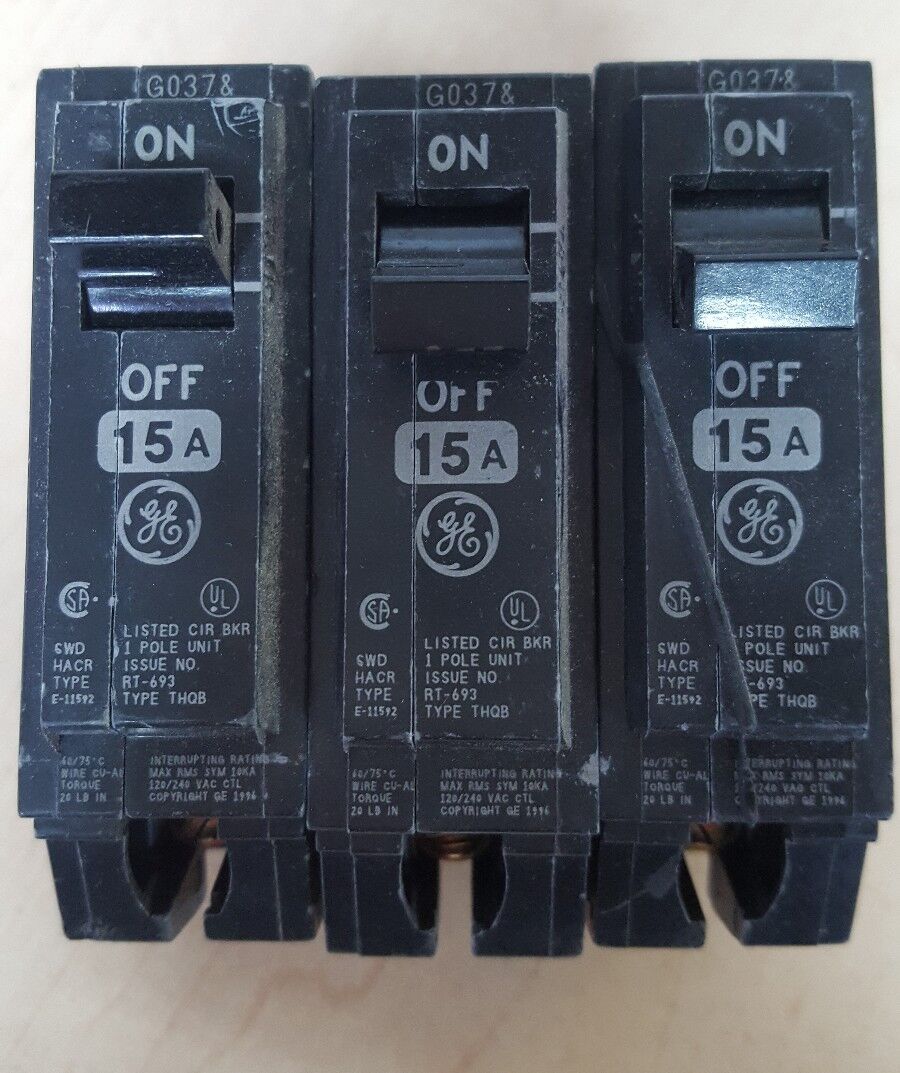GE THQB1115 1 POLE 15 AMP CIRCUIT BREAKER THQB BOLT-ON lot of 3