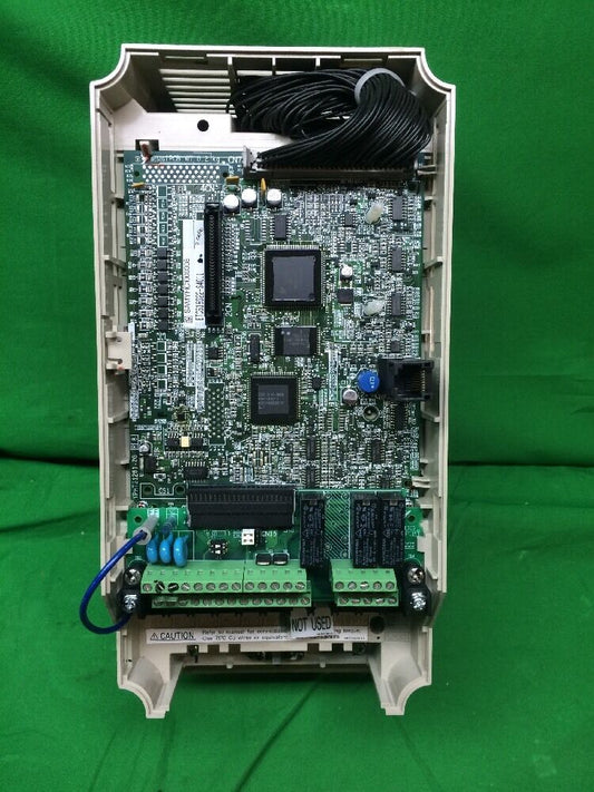 YASKAWA CIMR-E7U42P2 5.3A (This drive is missing cover and keypad )