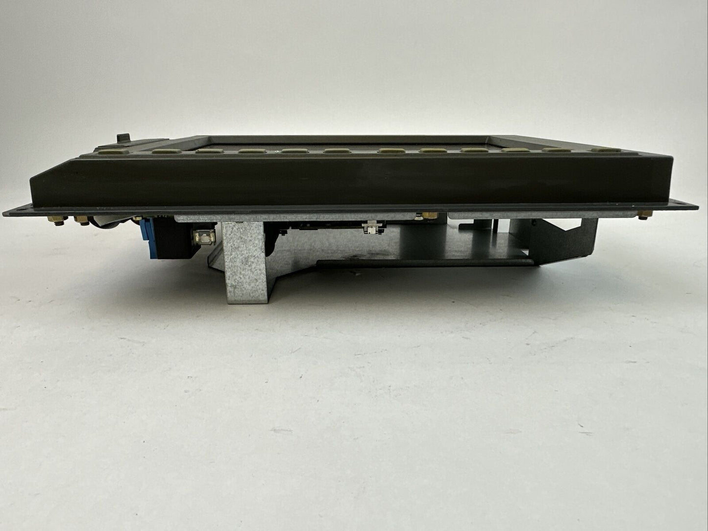FANUC A02B-0265-C071 OPERATOR INTERFACE 10.4" FA-LCD UNIT