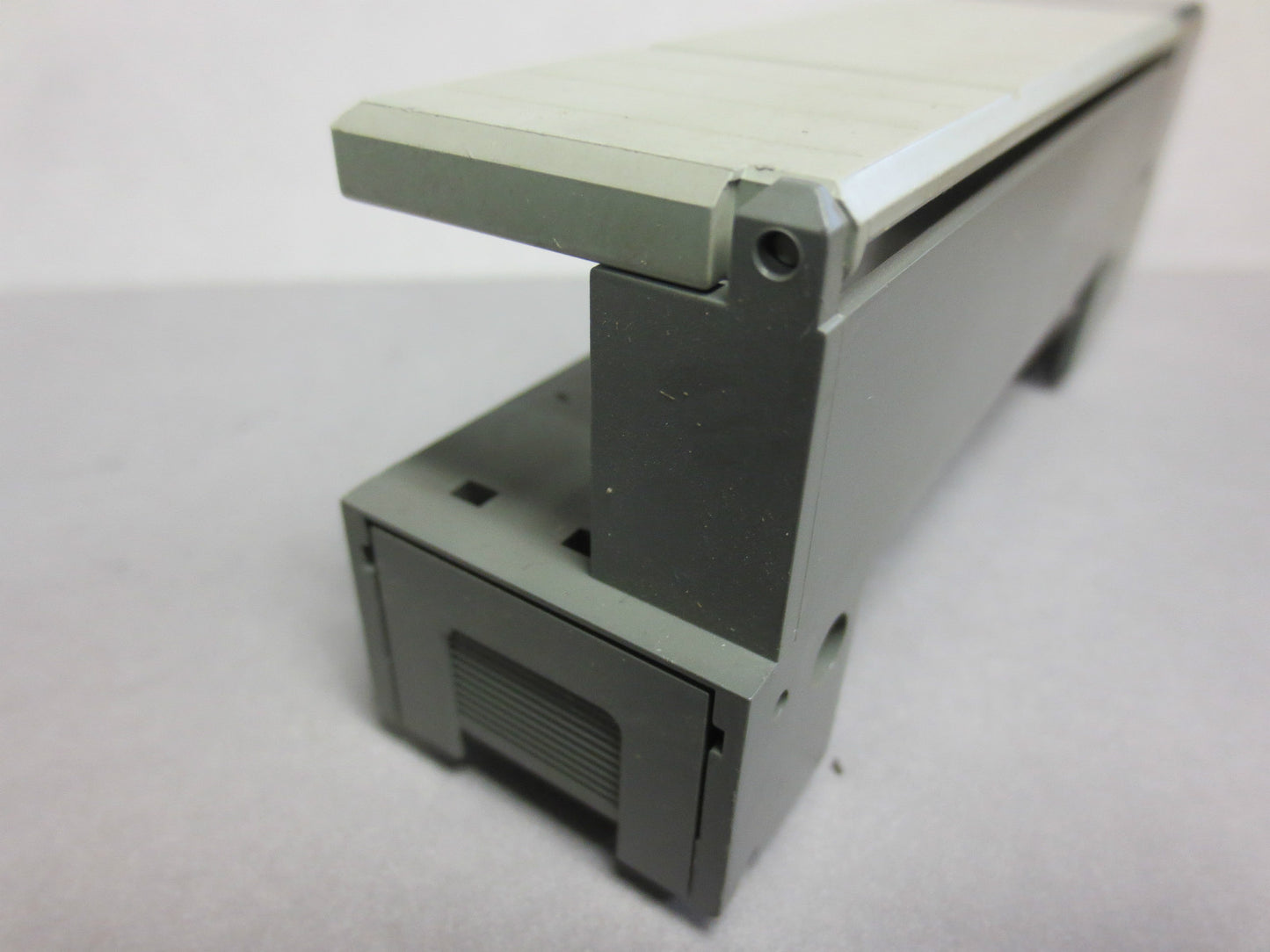 ALLEN-BRADLEY 1746-N2 Ser. A CARD SLOT FILLER - for SLC500