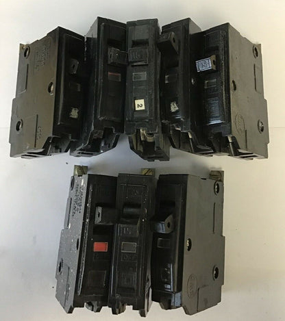 SQUARE D QOB115 CIRCUIT BREAKER 120/240VAC 1POLE 15A ***LOTOF8***