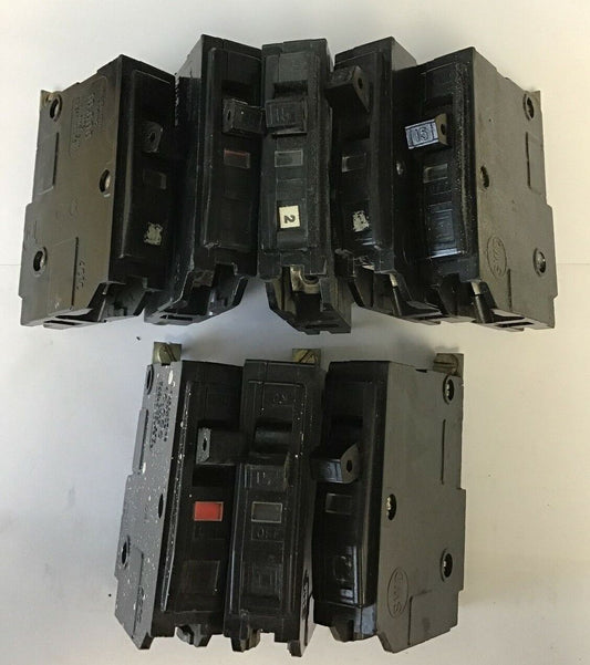 SQUARE D QOB115 CIRCUIT BREAKER 120/240VAC 1POLE 15A ***LOTOF8***