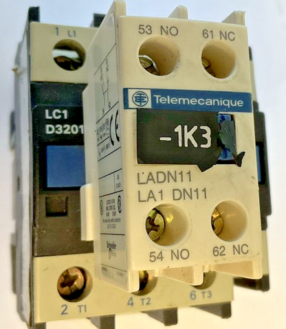 TELEMECANIQUE SQUARE D LC1 D3201,LADN11, LA4DA1E CONTACTOR