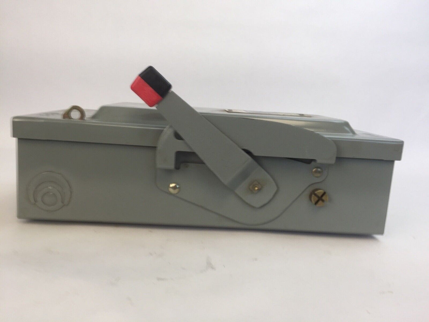 SQUARE D H-361 N NON FUSIBLE SAFETY SWITCH SER E1 600V 30A 30HP 3 POLE TYPE 1