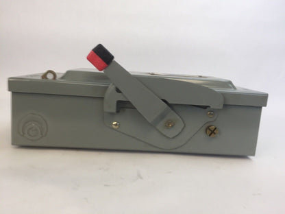 SQUARE D H-361 N NON FUSIBLE SAFETY SWITCH SER E1 600V 30A 30HP 3 POLE TYPE 1