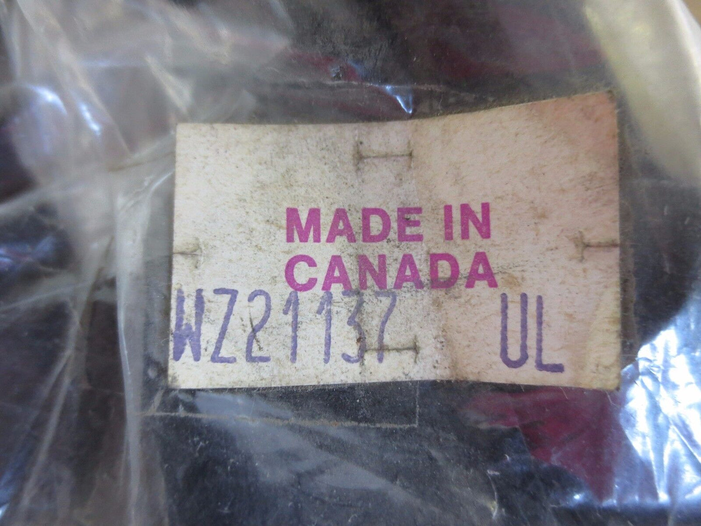 ALLEN-BRADLEY WZ21137 COIL COVER CONTACT KIT REPAIR PART - NEW SURPLUS