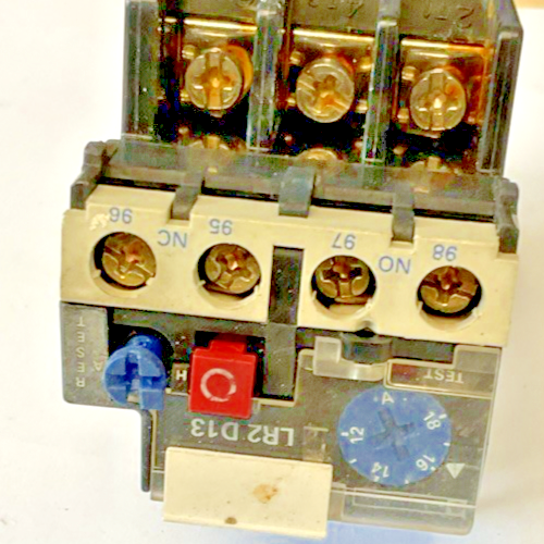 TELEMECANIQUE LR2 D1321 OVERLOAD RELAY 600V