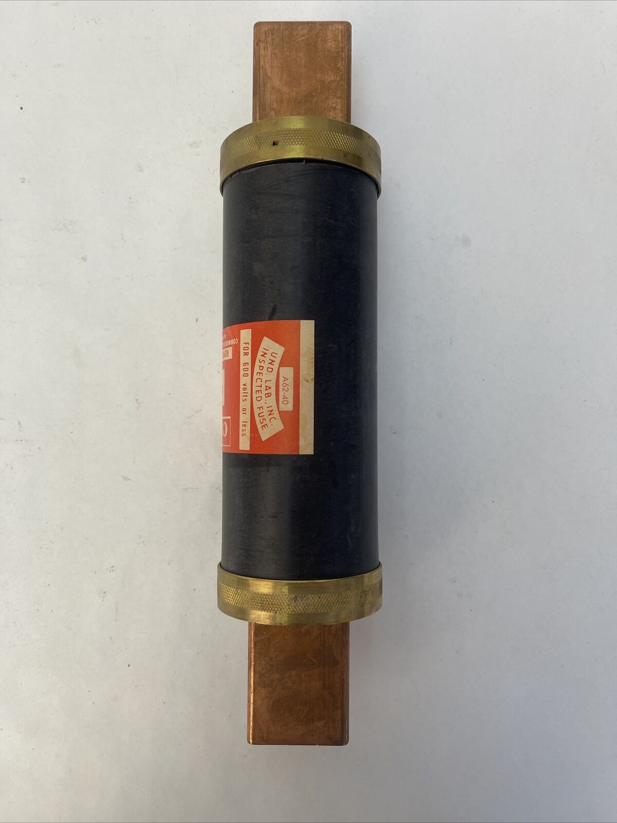 CEFCO 300AMP RENEWABLE FUSE 600V