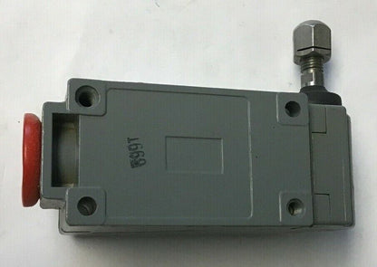 SQUARE D CLASS 9007 B62GD  SER.B HEAVY DUTY LIMIT SWITCH