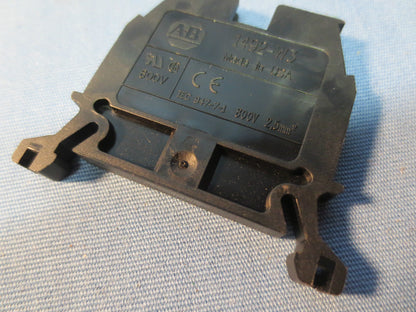 ALLEN-BRADLEY 1492-W3-BL TERMINAL BLOCKS - NEW SURPLUS - LOT of 16