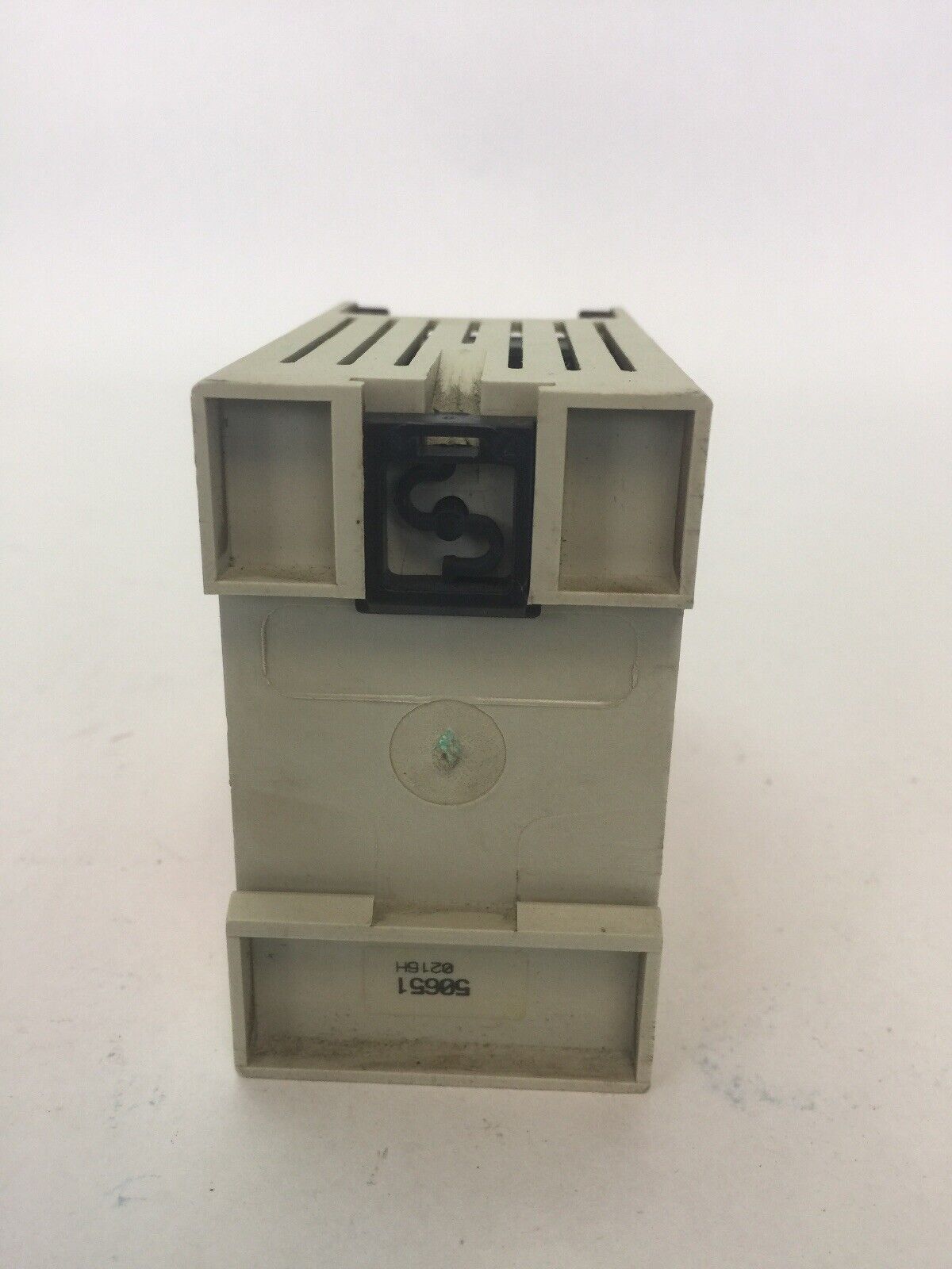 BANNER ES-GA-5A MACHINE SAFETY RELAY 24VDC OR 115VAC 250mA / 100mA
