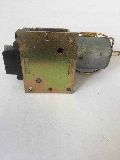 ALLEN BRADLEY 848-ZOD FLUID DASHPOT TIMING RELAY 600 VOLTS COIL 120V 60HZ