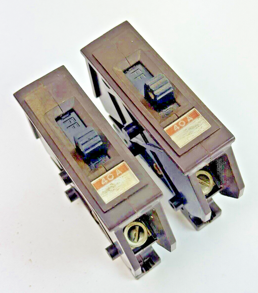 WADSWORTH **LOT OF 2** A-40 - CIRCUIT BREAKER - 1 POLE, 120/240 VAC, 40 A