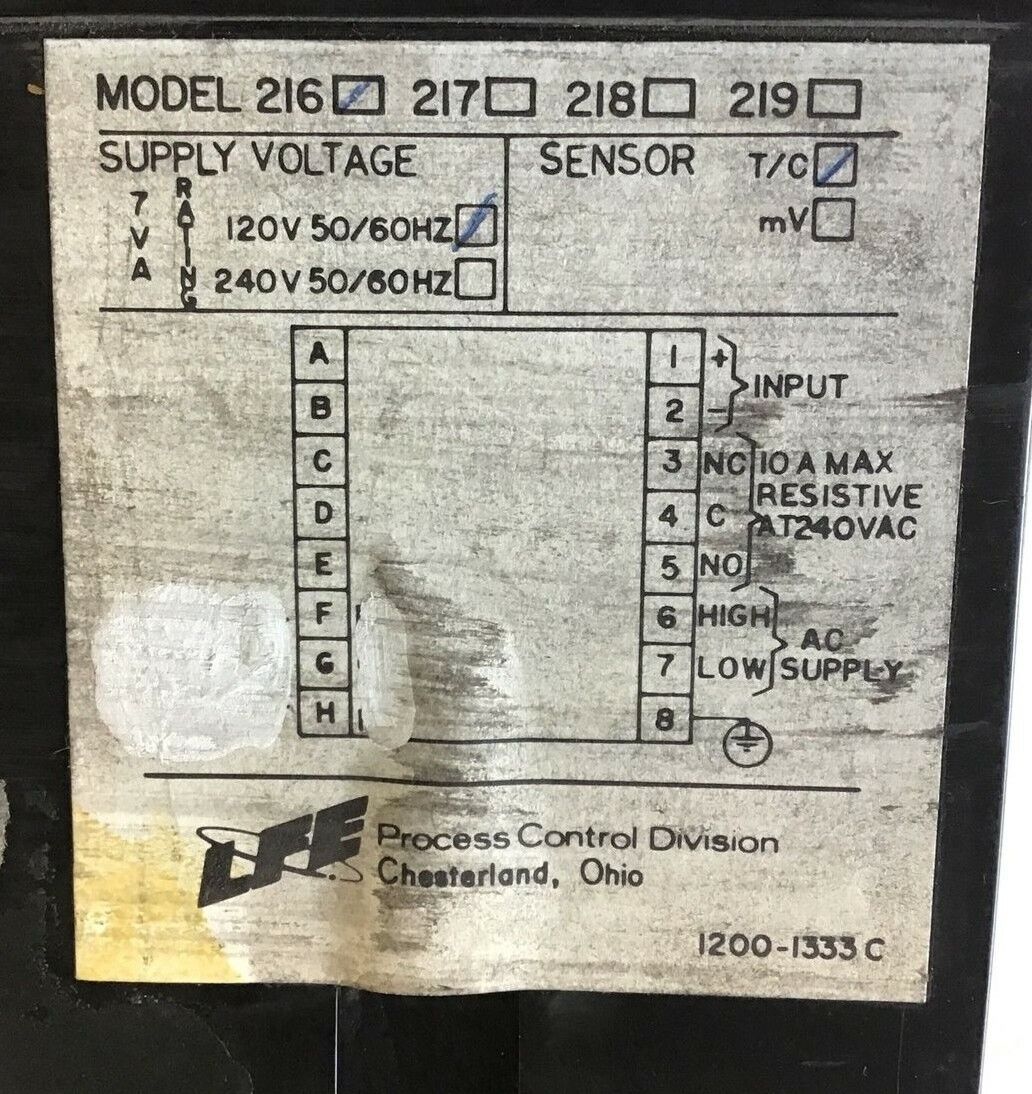 LFE MODEL 216 TEMPATURE CONTROLLER  120V 50/60HZ FX100 TYPE K