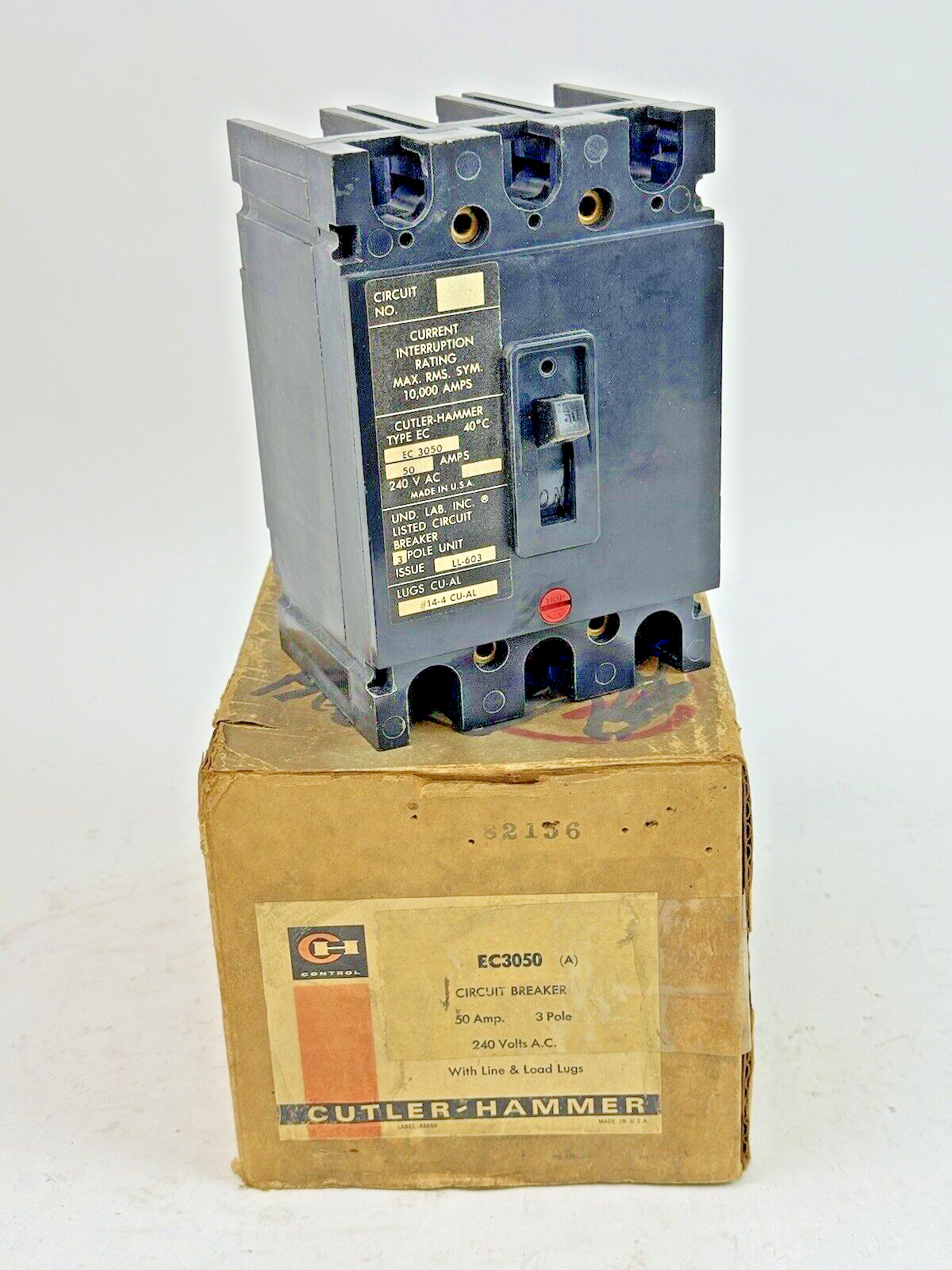 CUTLER-HAMMER - EC3050 - CIRCUIT BREAKER - 50 A, 240 VAC, 3 POLE - NEW OLD STOCK