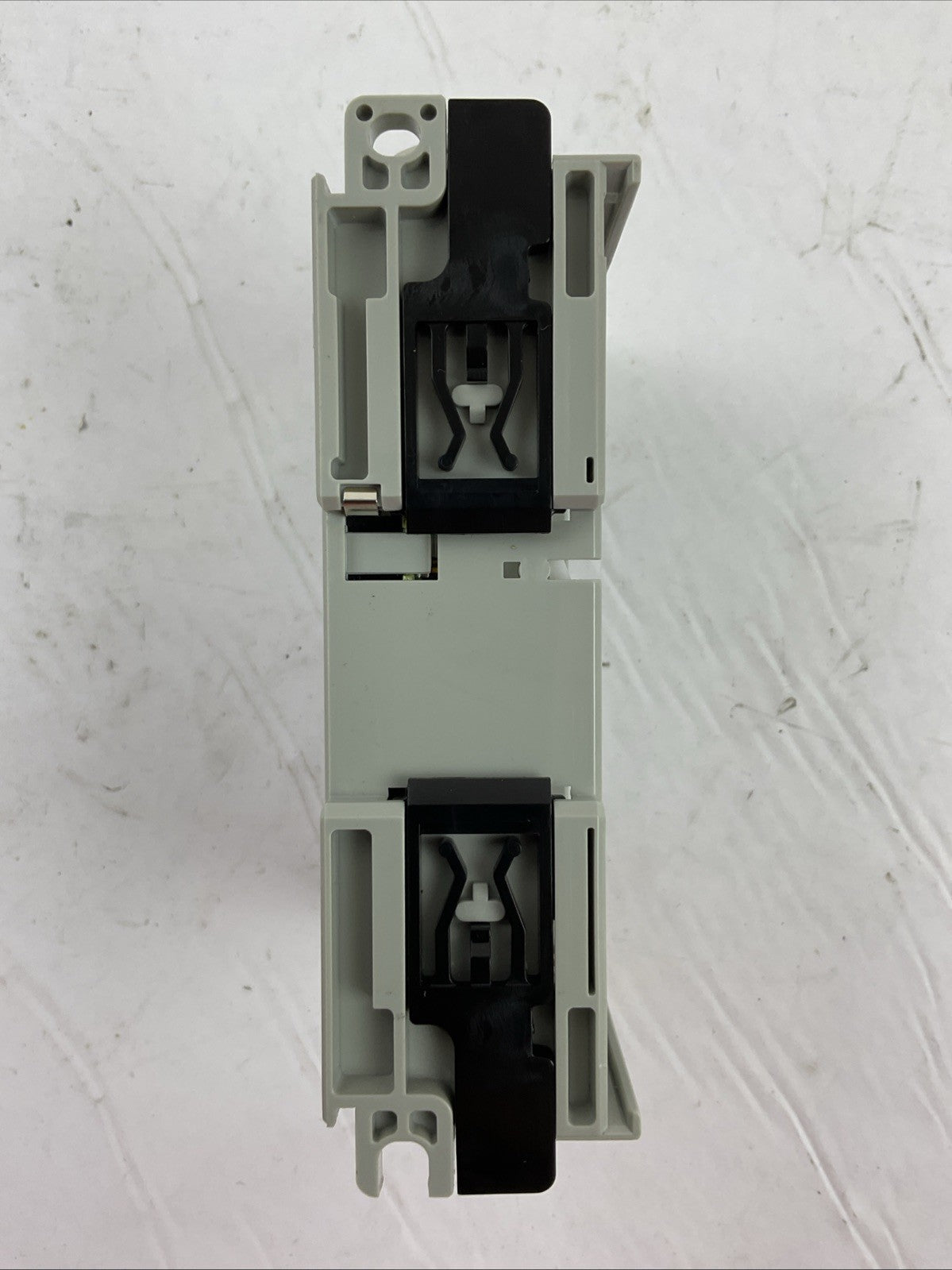 ALLEN BRADLEY 1769-OW8I SER B REV 2 F/W REV 3.1 8PT ISOLATED FORM A RELAY