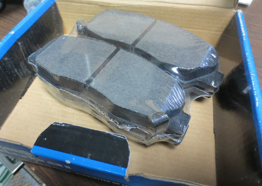 BENDIX GLOBAL MRD465 SEMI-MET DISC BRAKE PADS - NEW, SEALED fits HONDA ACCORD