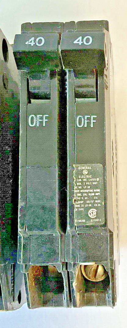 GENERAL ELECTRIC CTL 40A CIRCUIT BREAKER 2POLE 120/240VAC***LOTOF4***
