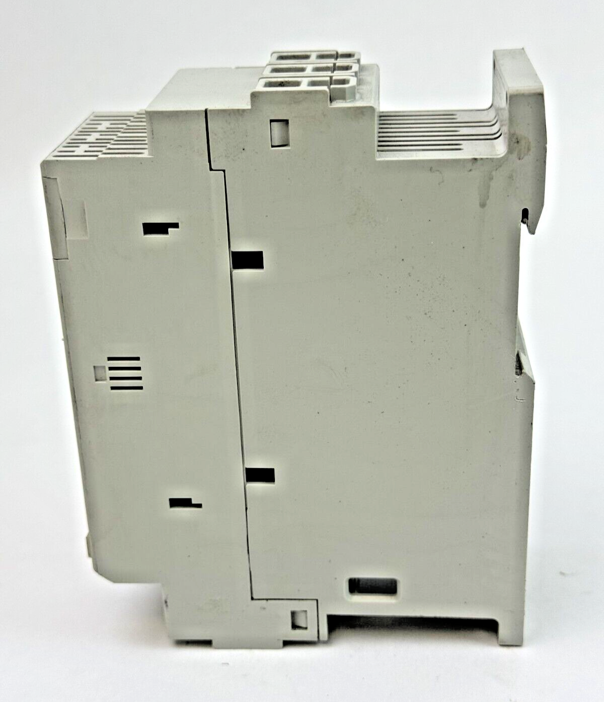ALLEN-BRADLEY - 150-C30NBD SER. B FRN: 2.11 - SOFT STARTER - SMART MOTOR CONTROL