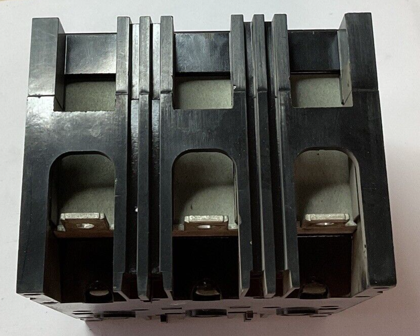 WESTINGHOUSE EB3020L CIRCUIT BREAKER 20A 3POLE 240VAC