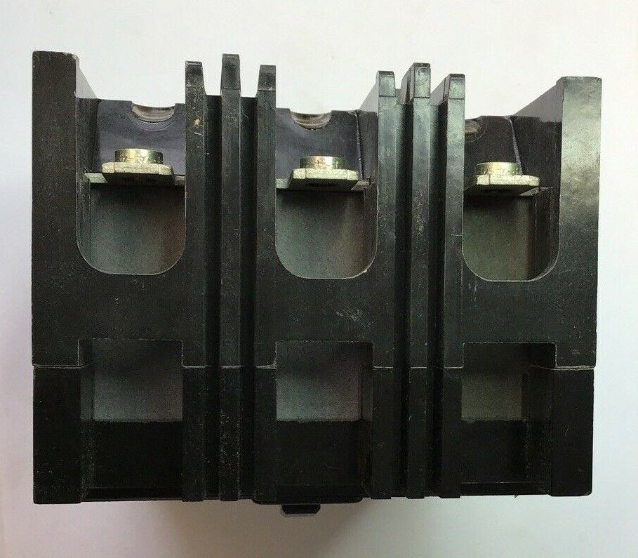 WESTINGHOUSE 69E9983 50A  FB CIRCUIT BREAKER 250VDC 3POLE