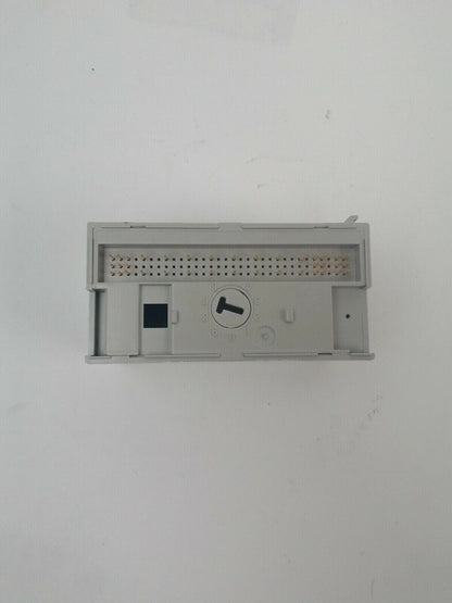 ALLEN BRADLEY 1794-0B16 FLEX I/O 24VDC SOURCE OUTPUT REV.B01 F/W REV.BLANK