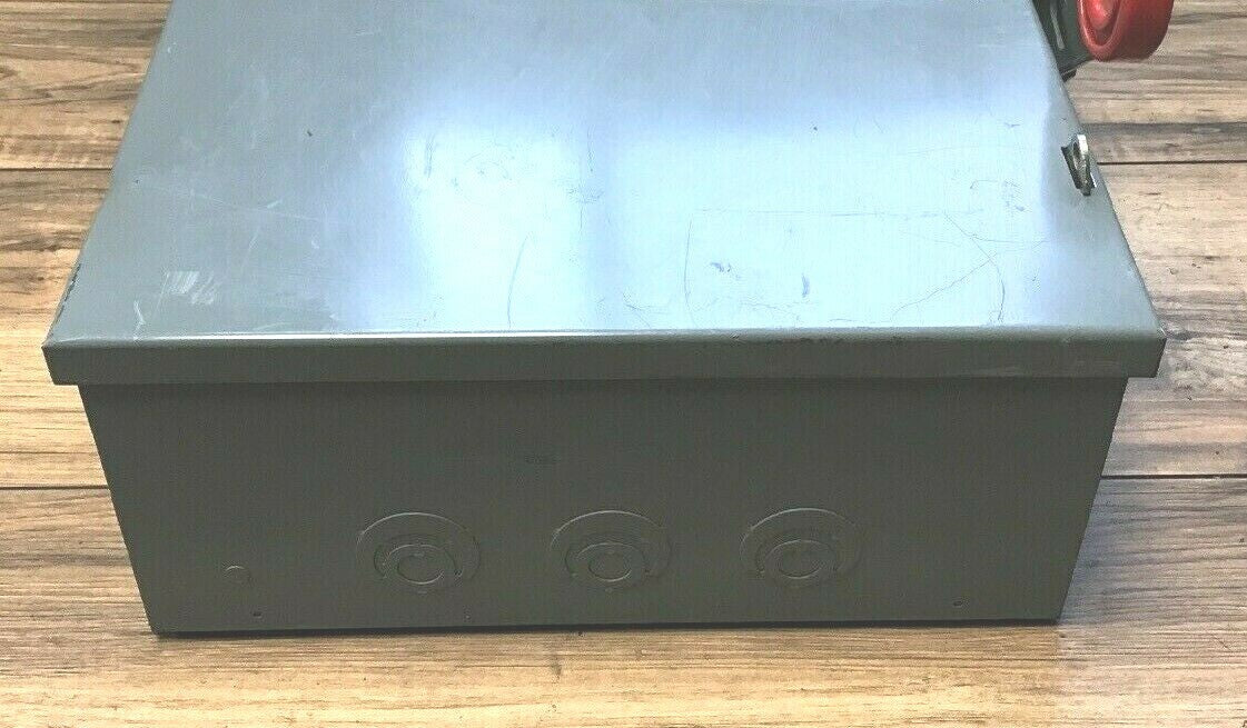 WESTINGHOUSE DH461UGK SAFETY SWITCH 30AMP 250VDC/600VAC 2PH 4POLE