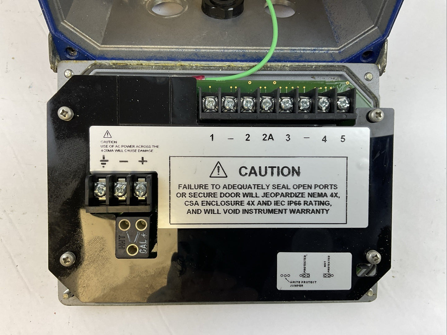 FOXBORO 876CR-TYFN-M INTELLIGENT ELECTROCHEMICAL TRANSMITTER 12.8-42VDC 1WATT