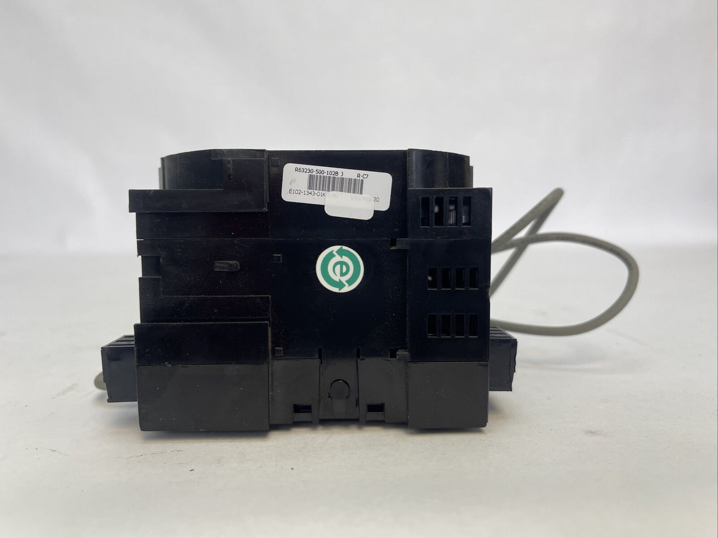 SQUARE D PM870 POWER LOGIC 115-415VAC 15VA 125-250VDC 10W