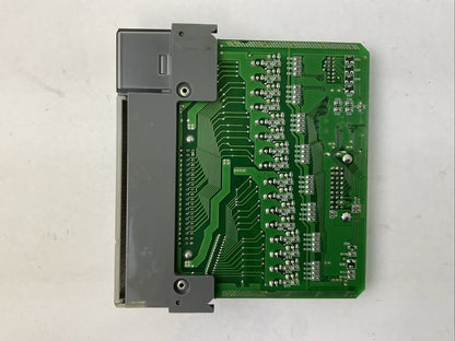 ALLEN BRADLEY 1746-OB32 SER D SLC 500 OUTPUT MODULE