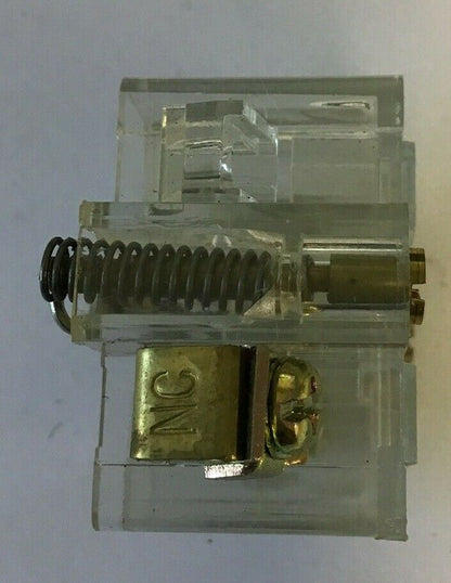 RUNDEL IDEC PR4 CONTACT BLOCK***LOTOF25***