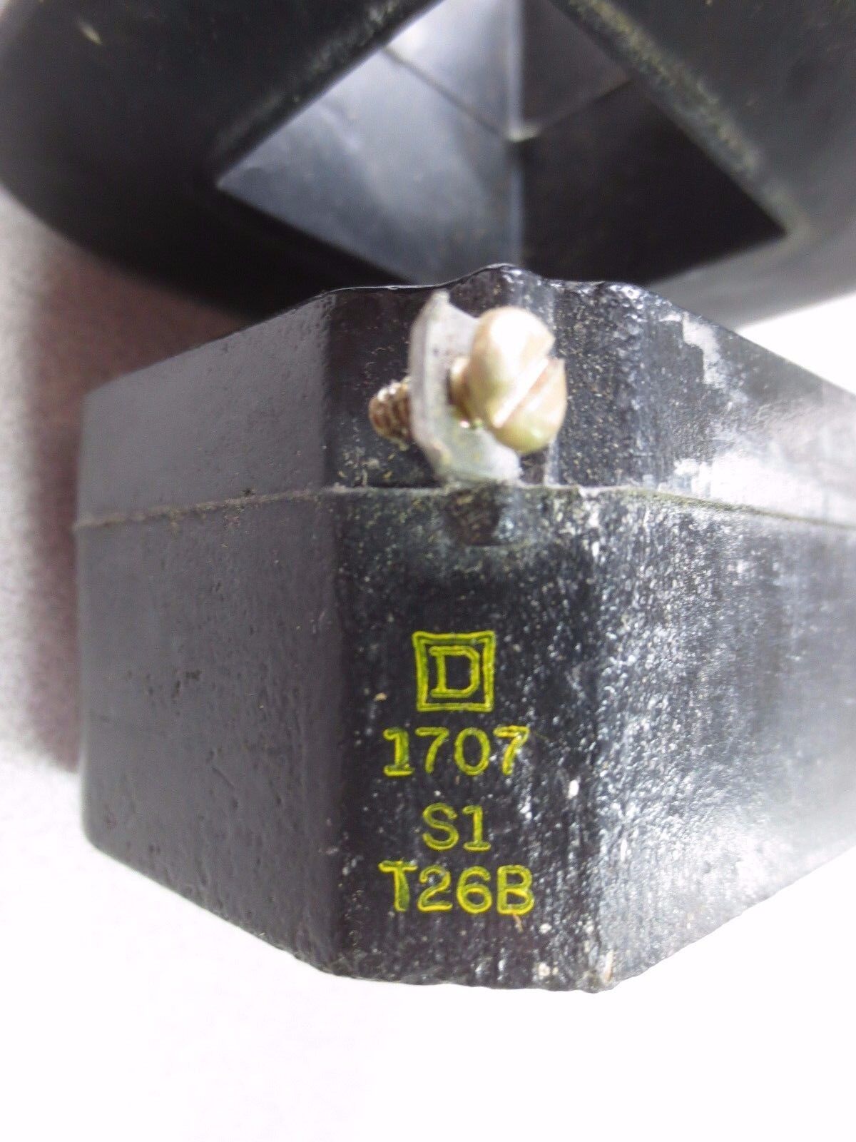 SQUARE D COILS - 1707-S1-T26B (440/480V) & 1775-S1-U18A (110/115V)