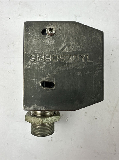 BANNER SMBQS30YL QS30FF600Q PHOTOELECTRIC SENSOT 10-30VDC