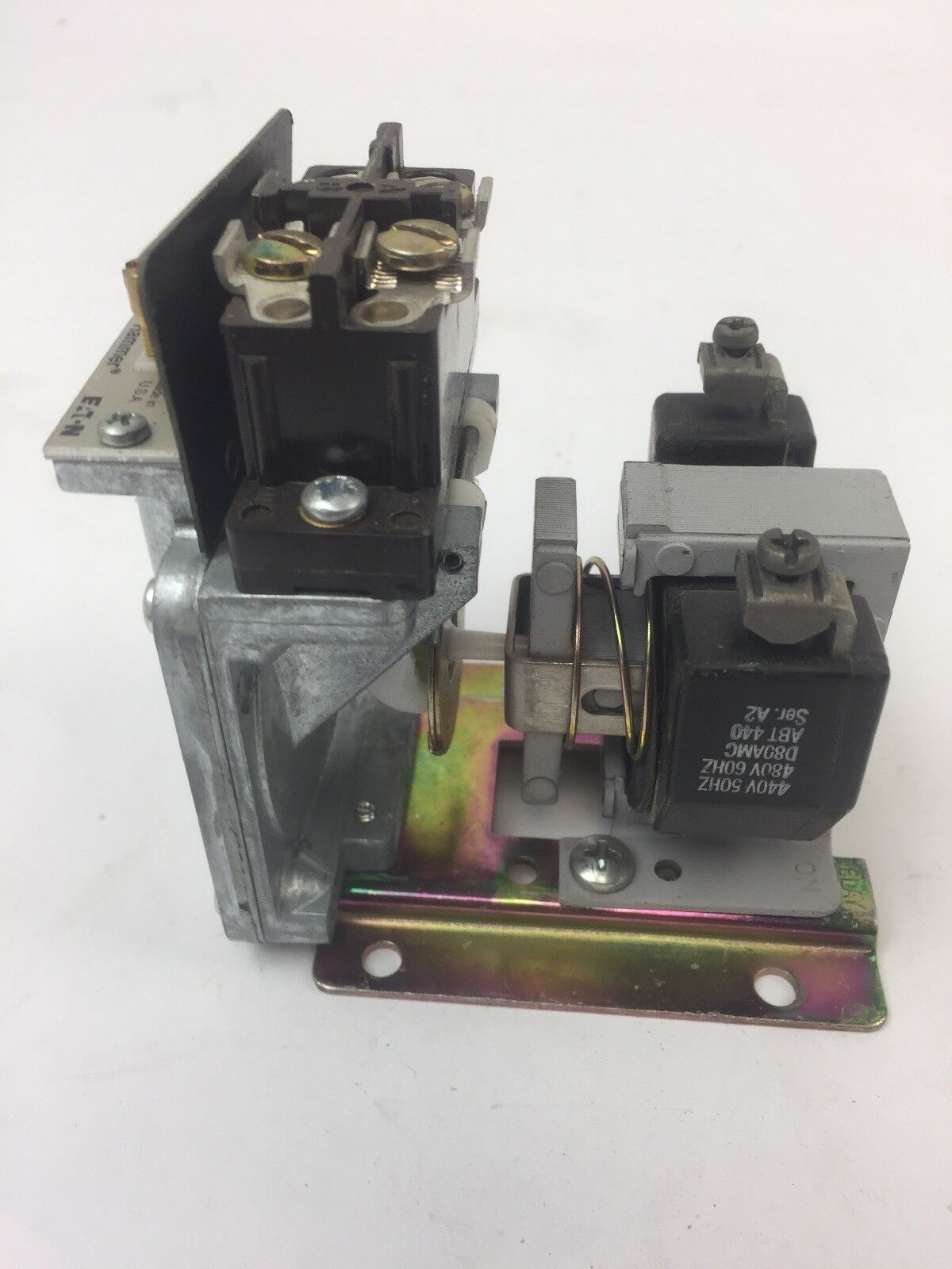 CUTLER HAMMER D80NE1A PNEUMATIC TIMER 440-480V 50/60HZ SERIES A2