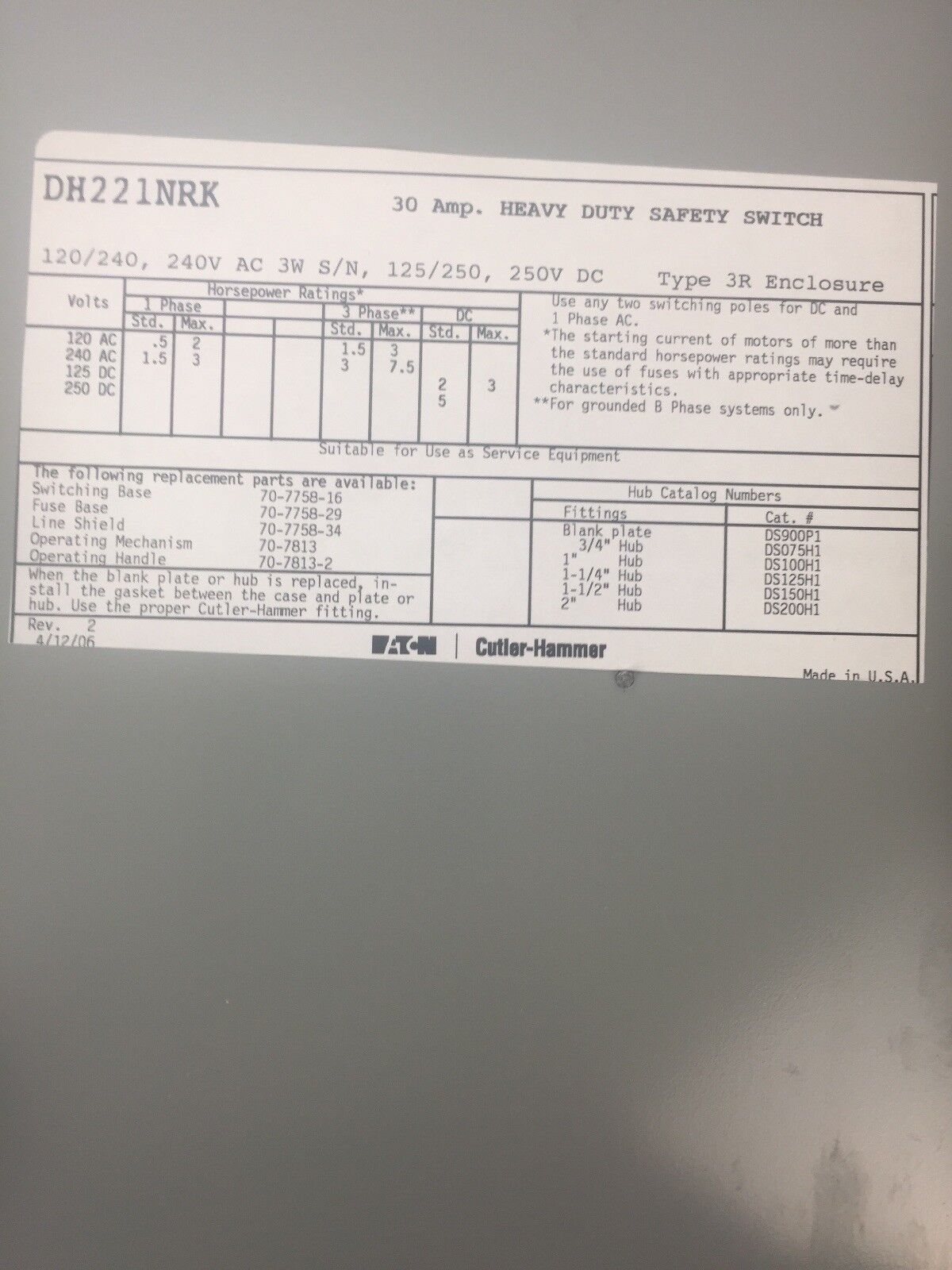 CUTLER HAMMER DH221NRK FUSIBLE HD SAFETY SWITCH 240VAC 250VDC 30A 7.5HP TYPE 3R