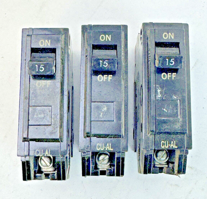 GE *LOT OF 3* - TQL1115 - CIRCUIT BREAKERS - 1 POLE, 15 A, 240 VAC, TYPE TQL-AC