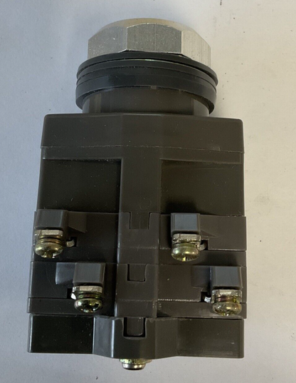 GOULD SS3 10AMP HD 300/600V KEYED SELECTOR SWITCH (NO KEY)