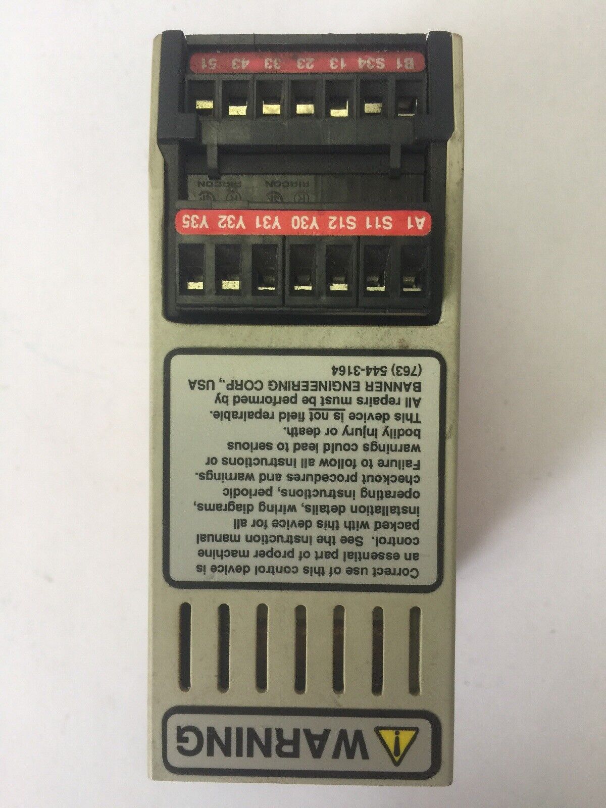 BANNER ES-GA-5A MACHINE SAFETY RELAY 24VDC OR 115VAC 250mA/100mA