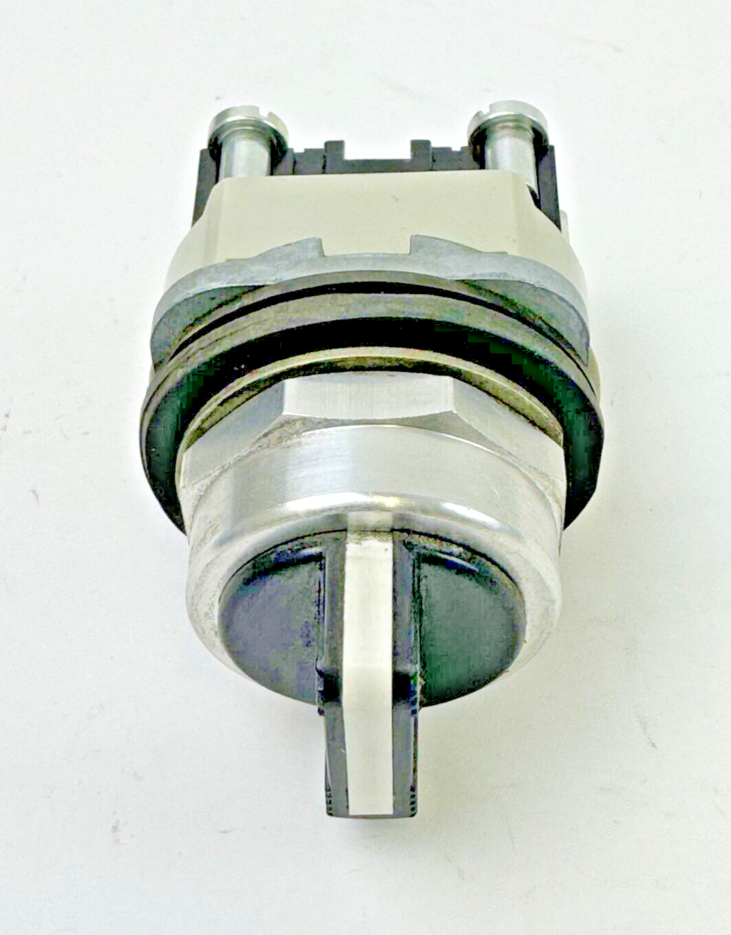 ALLEN-BRADLEY - 800T-J91 SER. T - SELECTOR SWITCH W/ 800T-XA SER. D BLOCK