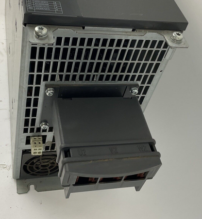 SIEMENS 6SL3120-1TE26-0AA3 SINGLE MOTOR MODULE 600VDC 60A VER.B