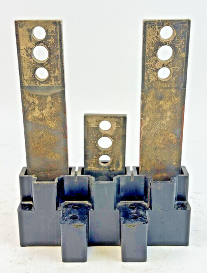 GE - TK63PD2 - PLUG-IN MOUNTING BASE ASSEMBLY - K1200 LINE, TYPE TK