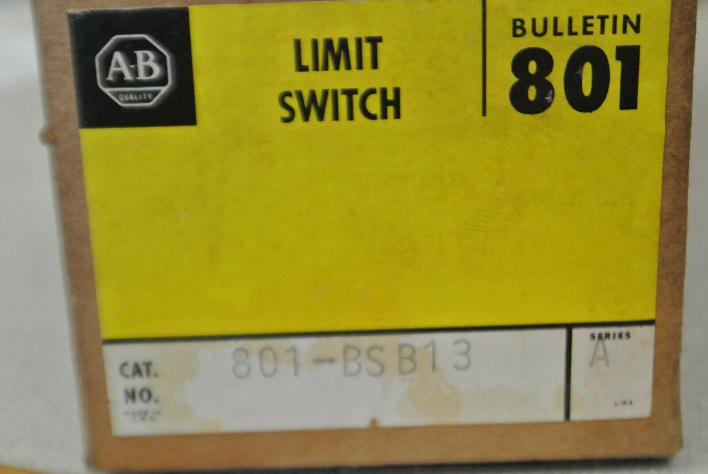 ALLEN-BRADLEY 801-BSB13 Ser. A / LIMIT SWITCH / 600V AC-DC / NEW SURPLUS